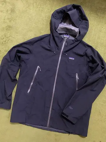 patagonia 후드 부착 마운틴 파카 L 사이즈 블랙
