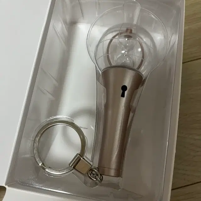 에이티즈 응원봉 키링