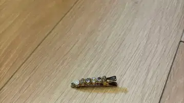 acca 화이트 골드 헤어핀 스톤 포함 미사용 새상품