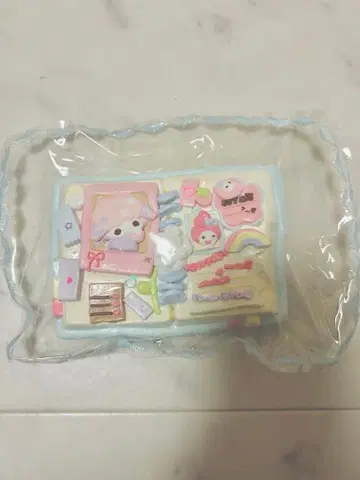 산리오 피아노 키키 스퀴즈 미사용