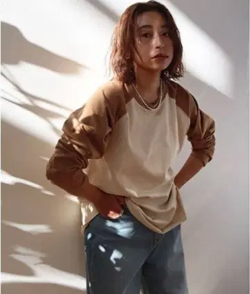 cdm 래글런 슬리브 T셔츠 베이지 브라운