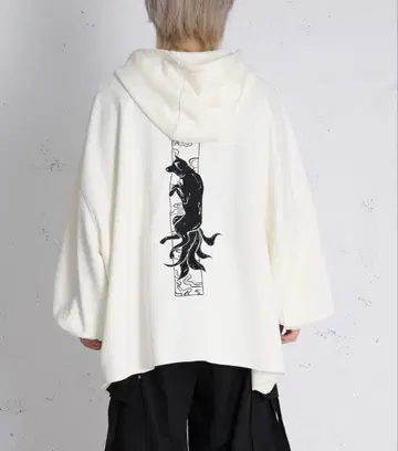 여우 자수 후드티