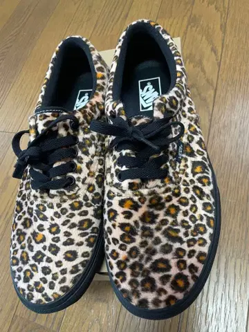 새상품 VANS V95LEO 에라 ERA 레오파드 무늬 28.5cm