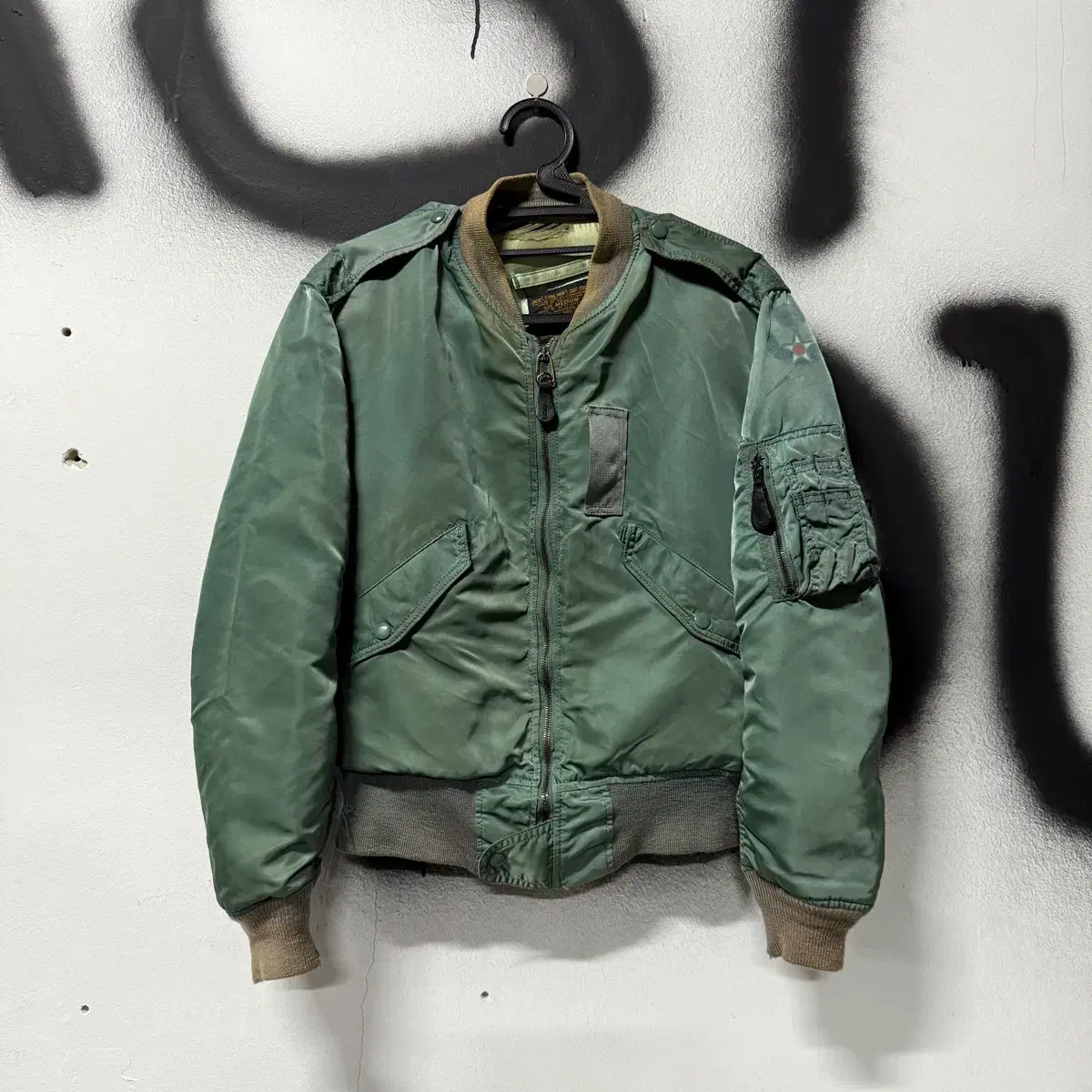 1950s USA Alpha Industries L2B First Edition Reproduction Flight