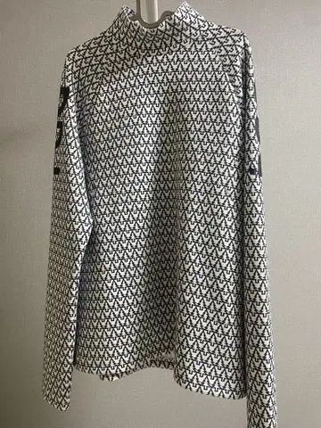 PGG 하이넥 긴팔 셔츠 사이즈 6