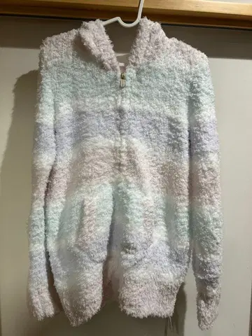 pique 플리스 후드 부착 룸웨어