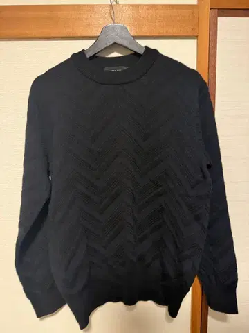 UNITED TOKYO 블랙 니트 사이즈 2