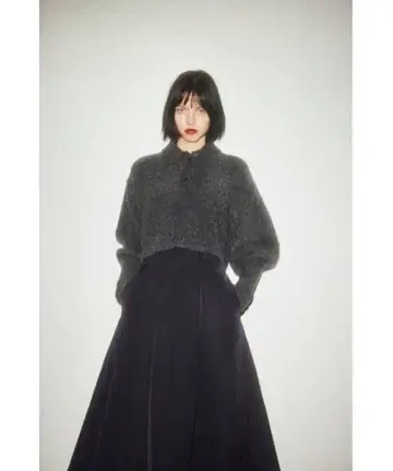 RIM.ARK Boucle short knit 24AW 그레이