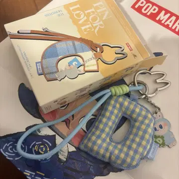 POP MART PIN FOR LOVE 키링