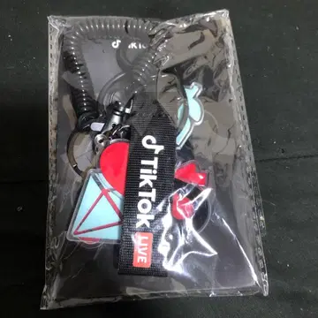 TikTok LIVE 키링 아이스크림