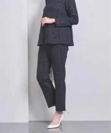 유나이티드 애로우즈 믹스 트위드 슬림 팬츠