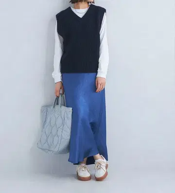 새상품 UNITED ARROWS 울100% 2Way 니트 네이비