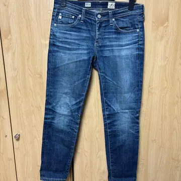 AG(ADRIANO GOLDSCHMIED)