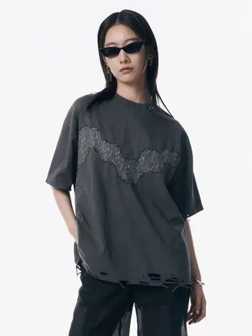 JOSE MOON DAMAGE TSHIRT