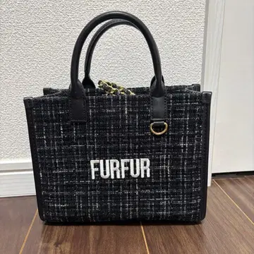 FURFUR 트위드 로고 토트백 블랙