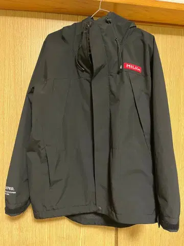 MILKFED. 블랙 아우터