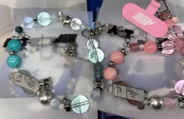 에이리언 스테이지 중국 상하이 스마트폰 체인 미지 수아 2점