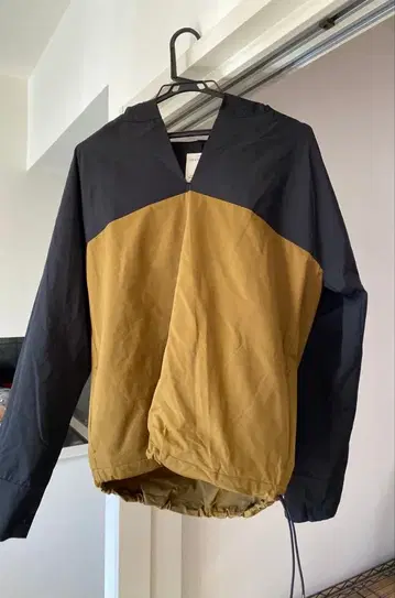 THE NERDYS 나일론 후드티