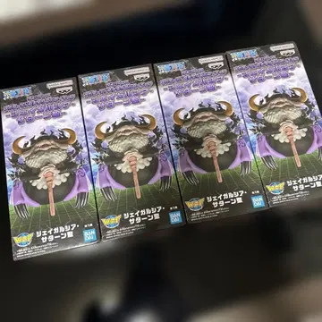 원피스 메가 월드 컬렉터블 피규어 -제이 가르시아 새턴 성-