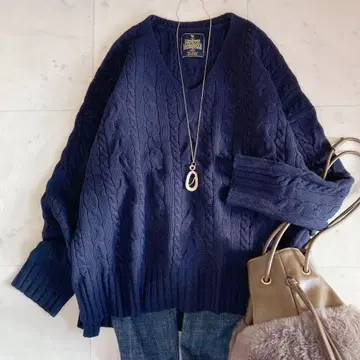 어반 리서치 도어스 해밀턴 울 케이블 짜임 아란 패턴 네이비