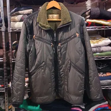 AVIREX 퀼팅 보아 플라이트 자켓