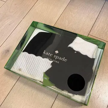 미사용 케이트 스페이드 니트 캡 장갑 세트 블랙