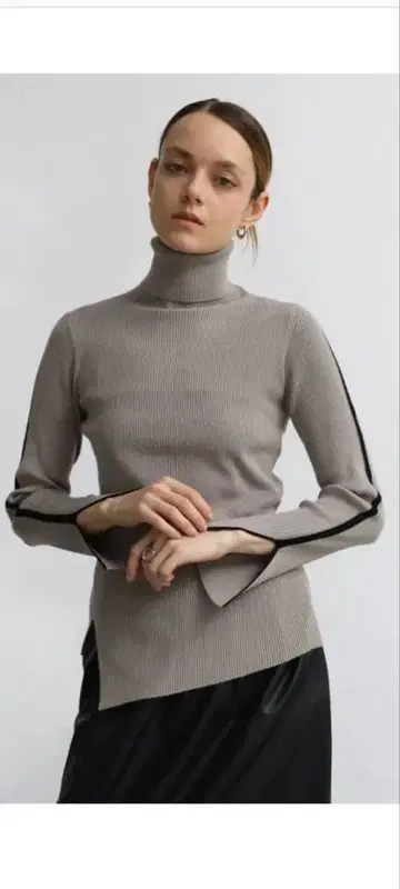 야마다야 Aga 라인 배색 리브 니트 애쉬 그레이