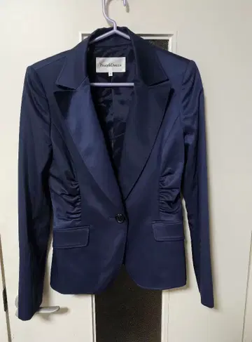 Pinky&Dianne 네이비 테일러드 자켓