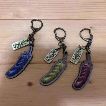 미세스 바벨 깃털 키링 가챠 3종 세트