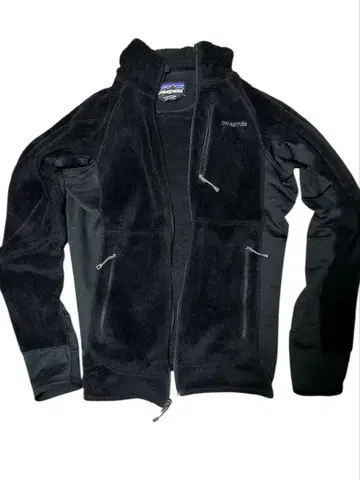 울트라 웜 patagonia R2 블랙 폴라테크 소재