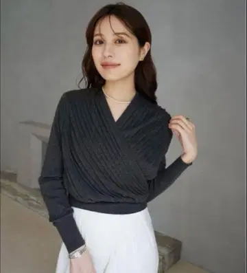 L'AUBE BLANC 플리츠 카슈쿨 니트탑