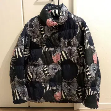 UNIQLO 마리메꼬 일본 미발매 울트라 라이트 다운 자켓 M