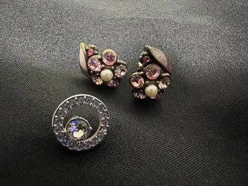 ANNA SUI 빈티지 꽃 모티브 귀걸이