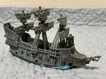 캐리비안의 해적 피규어 플라잉 더치맨 호 빌 터너