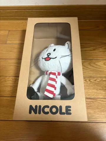 니콜 봉제 인형