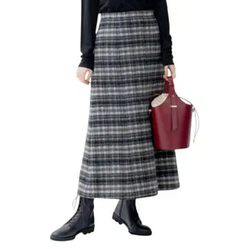 새상품 미사용 23구 샤기 체크 스커트 38 M 모노톤