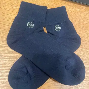 wework 네이비 로고 부착 삭스