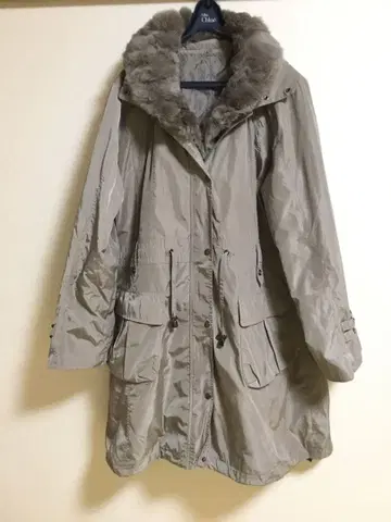 최종 가격 인하 퍼&안감 퀼팅 탈부착 가능 코트 L~LL 여행용