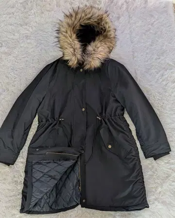 블랙 다운 코트 후드 퍼 포함 블랙 M 허리 조절 이중 소매