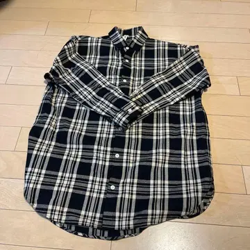 TWW 빅 턱업 셔츠 블랙과 화이트 체크