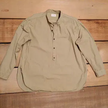 SPELLBOUND 풀오버 셔츠 프론트 포켓