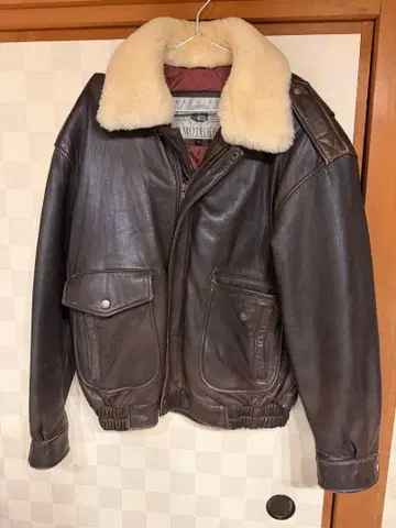 MOTHER 다크 브라운 가죽 아우터