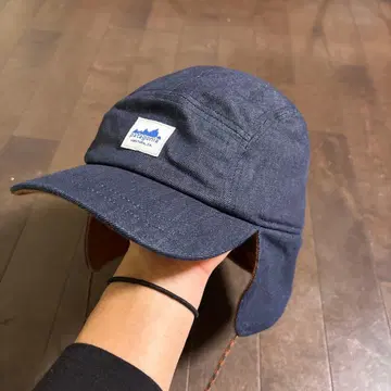 Patagonia 네이비 플랩 캡
