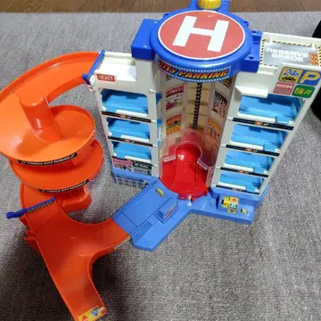 CITY PARKING 5층 주차장