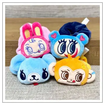 나루미야 캐릭터 마스코트 부착 스크런치