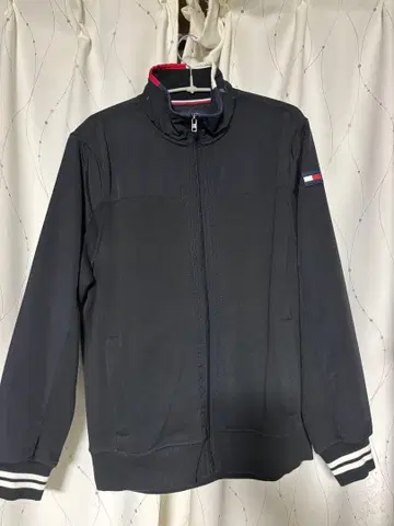 TOMMY HILFIGER 블랙 자켓