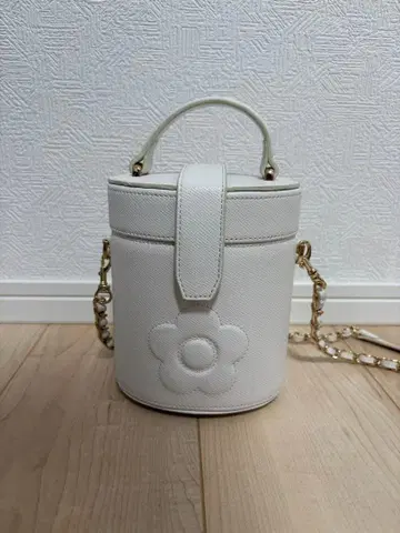 LILY BROWN x MARY QUANT 데이지 미니 백