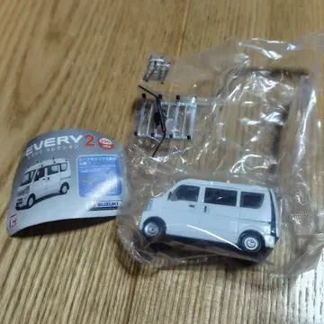 토이즈캐빈 에브리 화이트