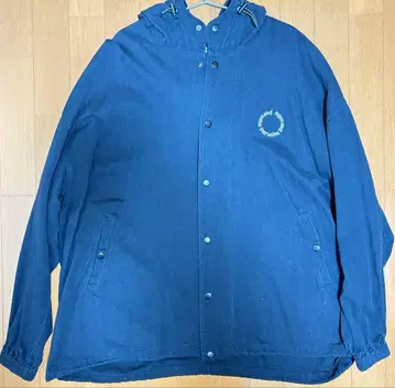 네이비 후드 부착 마운틴 파카