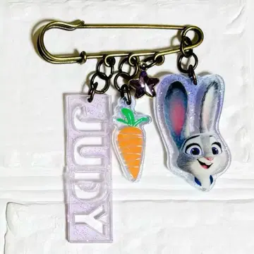 주토피아2 시마무라 브로치 포함 넥워머 브로치만 주디